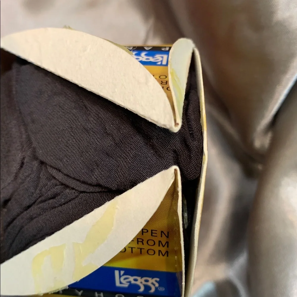 🌹Hanes L’eggs Reliance Off Black Control Top enhanced toe Pantyhose NWT
